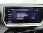 Peugeot e-2008 EV Business 54 kWh 156pk Automaat | 8 JAAR GARANTIE | Navigatie | Climate Control | Cruise Control | LED | Apple Carplay/Android Auto |