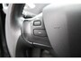 Peugeot 208 1.2 PureTech Blue Lion keurige 5-deurs met navi