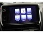 Peugeot 208 1.2 PureTech Blue Lion keurige 5-deurs met navi