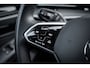 Volkswagen ID.7 Tourer Pro Limited Edition | Achterbank in ongelijke delen neerklapbaar incl. middenarmsteun en doorlaadmogelijkheid | Afstandscontrolesysteem (Front Assist), met voetgangers- en fietsersherkenning | Airconditioning automatisch, 2-zone (Climatronic)