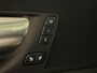 Volvo XC60 T6 AWD Recharge Plus Bright | Trekhaak | Adaptieve Cruise Control | Stoel en Stuurwielverwarming | Schuifdak | Pilot Assist | BLIS Dode Hoek Detectie | Elektrische voorstoelen geheugen | Lederen bekleding | Zitting verlenging voorstoelen | 19 Inch | Google Infotainment | Keyless Drive | Parkeersensoren voor+achter | Privacy Glass | Elektrisch bedienbare achterklep | DAB Radio | Apple Carplay/Android Auto | Draadloos telefoon opladen | Volvo On Call met mobiele App functie | Vapour Grey Metallic |
