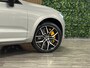 Volvo XC60 T8 AWD Recharge Polestar Long Range | Harman Kardon | Schuifdak | 455pk | Adaptieve Cruise Control | 21 Inch | Stoel en Stuurwielverwarming | Google Infotainment | Standkachel met Volvo On Call App | Full LED meesturende koplampen | Pilot Assist | Parkeercamera | Elektrische voorstoelen geheguen | Contourstoelen met wit stiksel en bies | Zitting verlenging voorstoelen | Lederen dashboard | Gelamineerde/geluidwerende zijruiten | Keyless Drive | Parkeersensoren voor+achter | Privacy Glass | Elektrisch bedienbare achterklep | DAB Radio | Apple Carplay/Android Auto | Draadloos telefoon opladen | Volvo On Call met mobiele App functie | Silver Dawn Metallic | Unieke kenmerken Polestar Engineered: