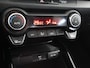 Kia Stonic 1.0 T-GDi MHEV DynamicLine | Parkeercamera | Navigatie | Climate Control | Apple Carplay/Android Auto | Climate Control | Cruise control |