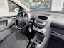 Peugeot 107 1.0-12V 5Drs Airco Nieuwe motor koppeling VV