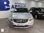 Volvo XC60 2.0 T5 FWD Summum