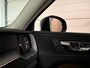 Volvo XC60 T8 AWD Recharge Momentum Pro | Trekhaak | Adaptieve Cruise Control | Schuifdak | Standkachel met Volvo On Call App | Stoelverwarming voor+achter | Stuurwielverwarming | Full LED Meesturende koplampen | Pilot Assist | BLIS Dode Hoek Detectie | Lederen bekleding | Zitting verlenging voorstoelen | 18 Inch | Keyless Drive | Privacy Glass | Elektrisch bedienbare achterklep | Alarm Klasse III | Apple Carplay/Android Auto |