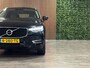 Volvo XC60 T8 AWD Recharge Momentum Pro | Trekhaak | Adaptieve Cruise Control | Schuifdak | Standkachel met Volvo On Call App | Stoelverwarming voor+achter | Stuurwielverwarming | Full LED Meesturende koplampen | Pilot Assist | BLIS Dode Hoek Detectie | Lederen bekleding | Zitting verlenging voorstoelen | 18 Inch | Keyless Drive | Privacy Glass | Elektrisch bedienbare achterklep | Alarm Klasse III | Apple Carplay/Android Auto |