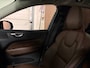 Volvo XC60 T8 AWD Recharge Momentum Pro | Trekhaak | Adaptieve Cruise Control | Schuifdak | Standkachel met Volvo On Call App | Stoelverwarming voor+achter | Stuurwielverwarming | Full LED Meesturende koplampen | Pilot Assist | BLIS Dode Hoek Detectie | Lederen bekleding | Zitting verlenging voorstoelen | 18 Inch | Keyless Drive | Privacy Glass | Elektrisch bedienbare achterklep | Alarm Klasse III | Apple Carplay/Android Auto |