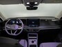 Volkswagen Tiguan 1.5 eHybrid Life Edition 204 pk Automaat (DSG) | Verlengde garantie | Navigatie | Parkeersensoren (Park assist) | Achteruitrijcamera | Stoelverwarming |