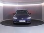 Volkswagen Golf 1.0 eTSI Life Active 110 pk Automaat (DSG) | Verlengde garantie | Navigatie | Parkeersensoren | Achteruitrijcamera | Autom. airco (3 zones) | Stoelverwarming |