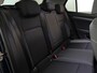 Volkswagen Golf 1.0 eTSI Life Active 110 pk Automaat (DSG) | Verlengde garantie | Navigatie | Parkeersensoren | Achteruitrijcamera | Autom. airco (3 zones) | Stoelverwarming |