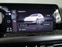 Volkswagen Golf 1.0 eTSI Life Active 110 pk Automaat (DSG) | Verlengde garantie | Navigatie | Parkeersensoren | Achteruitrijcamera | Autom. airco (3 zones) | Stoelverwarming |