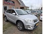 Suzuki Vitara 1.0 Boosterjet Select. 1ste eigenaar, dealer onderhouden. Zeer netje en luxe o.a. camera, navi, stoelverwarming etc.