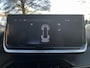 Peugeot 2008 Allure 1.2 Turbo 100pk | i-COCKPIT® | PARKEERHULP V+A | DRAADLOOS APPLE CARPLAY / ANDROID AUTO | CLIMA | CRUISE CONTROL |