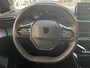 Peugeot 2008 Allure 1.2 Turbo 100pk | i-COCKPIT® | PARKEERHULP V+A | DRAADLOOS APPLE CARPLAY / ANDROID AUTO | CLIMA | CRUISE CONTROL |