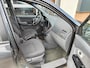 Kia Carens 1.6-16V LX