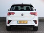 Volkswagen T-Roc 1.5 TSI R-Line | Keyless entry | Achteruitrijcamera | Apple carplay / Android Auto | Navigatie via telefoon | IQ Light | Blackstyle |