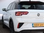 Volkswagen T-Roc 1.5 TSI R-Line | Keyless entry | Achteruitrijcamera | Apple carplay / Android Auto | Navigatie via telefoon | IQ Light | Blackstyle |