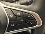 Renault Captur 1.6 E-Tech Hybrid 145 Intens | Navigatie/Android/Apple Carplay | LM Velgen 17" | Cruise Control | Parkeersensoren Voor en Achter | Airco |