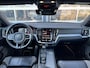 Volvo V60 2.0 T4 R-Design Leder Stoelverwarming Stuurwielbediening Parkeersensoren voor en achter Apple carplay Airco Cruise controle R-line Elektrische achterklep