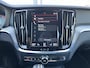 Volvo V60 2.0 T4 R-Design Leder Stoelverwarming Stuurwielbediening Parkeersensoren voor en achter Apple carplay Airco Cruise controle R-line Elektrische achterklep