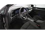 Volkswagen Golf 1.5 eTSI 150pk DSG Style / Navigatie via App connect / Camera / Trekhaak