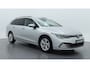 Volkswagen Golf Variant 1.0 TSI 110pk Life / Navigatie / Parkeersensoren / Trekhaak