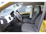 Volkswagen Up! 1.0 BMT 44kw 60pk move up! Navi via Maps & more ,Bleutooth telefoon, Lichtmetalen velgen 17", Led , Cruisecontrol tegen €500,- meerprijs