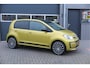 Volkswagen Up! 1.0 BMT 44kw 60pk move up! ,Bleutooth telefoon, Lichtmetalen velgen 17", Led ,Navi via Maps & more , Cruisecontrol tegen €500,- meerprijs