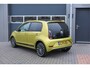 Volkswagen Up! 1.0 BMT 44kw 60pk move up! Navi via Maps & more ,Bleutooth telefoon, Lichtmetalen velgen 17", Led , Cruisecontrol tegen €500,- meerprijs