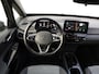 Volkswagen ID.3 First 58 kWh 204pk | Navigatie | Led koplampen | Stoel/stuurverwarming | Trekhaak | Climate control | Adaptive cruise control |