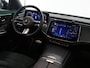 Mercedes-Benz E-klasse Estate 300 e AMG Line | Night | Panoramadak | Premium | Rij assistentiepakket plus | Burmester | 20 inch | Trekhaak |