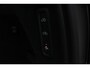 Volvo XC90 T8 Plug-in hybrid AWD Ultra Dark | Panoramadak | Luchtvering | Trekhaak | Premium audio by Bowers & Wilkins | Verwarmbare voorstoelen met massagefunctie | 360 graden camera | Head-up display | Verwarmbare achterbank en stuurwiel |