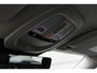 Volvo XC90 T8 Plug-in hybrid AWD Ultra Dark | Panoramadak | Luchtvering | Trekhaak | Premium audio by Bowers & Wilkins | Verwarmbare voorstoelen met massagefunctie | 360 graden camera | Head-up display | Verwarmbare achterbank en stuurwiel |