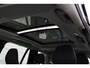 Volvo XC90 T8 Plug-in hybrid AWD Ultra Dark | Panoramadak | Luchtvering | Trekhaak | Premium audio by Bowers & Wilkins | Verwarmbare voorstoelen met massagefunctie | 360 graden camera | Head-up display | Verwarmbare achterbank en stuurwiel |