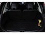 Volvo XC90 T8 Plug-in hybrid AWD Ultra Dark | Panoramadak | Luchtvering | Trekhaak | Premium audio by Bowers & Wilkins | Verwarmbare voorstoelen met massagefunctie | 360 graden camera | Head-up display | Verwarmbare achterbank en stuurwiel |