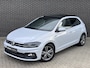 Volkswagen Polo 1.0 TSI Highline Business R | Panoramadak | Camera | Navigatie | DAB+