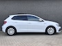 Volkswagen Polo 1.0 TSI Highline Business R | Panoramadak | Camera | Navigatie | DAB+