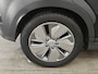 Hyundai Kona Electric 64 kWh EV 204pk Comfort Smart | SOH 100% | Trekhaak voor fietsendrager | Apple CarPlay / Android| Navi | PDC | Camera