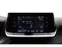 Peugeot e-2008 EV Allure 50 kWh | Apple carplay/Android auto | Parkeercamera | Stoelverwarming | Airco automatisch |