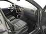Volkswagen Tiguan R-Line Business eHybrid 245pk | Trekhaak | Elektrische stoelen memory | Lederen bekleding | Park assist | Camera achter | Navigatie via  App connect | 19"LMV