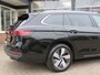 Volkswagen Passat 1.5 eHybrid 204pk Elegance / Trekhaak / Head up / Stoel en stuurverw. / IQ Light / FABRIEKS garantie
