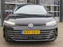 Volkswagen Passat 1.5 eHybrid 204pk Elegance / Trekhaak / Head up / Stoel en stuurverw. / IQ Light / FABRIEKS garantie