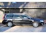 Volvo V70 2.0 T4 Polar+ Elek-Dak/Xenon/Leer/Parkeersensor v,a/Trekhaak afneembaar