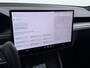 Tesla Model S 680 pk 0-100 3,1sec. Adaptive-Luchtvering FSD-4 / AutoPilot-4 Enhanced EAP ASS-Smart Summon Yoke Stuur Zelf-Parkeren / Voorrijden Trekhaak 21" Arachnid-Performance-Velgen Insane-modus Auto-Lane-Change Dumb Smart Summum Rode-Remklauwen Navi Warmtepomp Sto Long Range100kw Dual Motor 4WD AWD Schuifkanteldak Wi-Fi.Vb. App AEB ASR Rijstrookhulp Bordherkenning ACC ESP DodehoekDetector  Mistlampen Verwarmde-Sproeiers AWD 4 wheel Drive 1.600kg Trekvermogen Orig. NL-se auto 118.000 euro nieuw ! Fabrieksgarantie 4 jaar 80.000 en 240.000/8 jaar Accupakket!