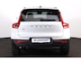 Volvo EX40 Extended Range Ultra 82 kWh - Panorama/schuifdak - IntelliSafe Assist & Surround - 360º Camera - Harman/Kardon audio - Verwarmde voorstoelen & stuur - Parkeersensoren voor & achter - Elektr. bedienb. voorstoelen met geheugen links - Draadloze tel. lader - Warmtepomp - Extra getint glas - 19' LMV