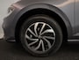 Volkswagen Polo GP Life Edition 1.0 95 pk 5 versn. Hand | 15" LM | Stoelverwarming | Camera |