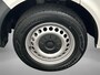 Volkswagen Transporter 2.0 TDI 150pk DSG L1H1 32 | Adaptieve Cruise Control | Navi via Apple Carplay / Android Auto | Achteruitrijcamera | Laadruimte betimmerd |