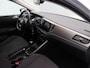 Volkswagen Polo 1.0 TSI Comfortline Business | Achteruitrijcamera | Parkeersensoren voor/achter | Gescheiden climate control |