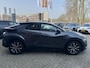 Toyota C-HR 1.8 Hybrid 140 FIRST EDITION STOEL/STUURVERW BLIND SPOT KEYLESS PARK-SENSOREN NAVI CLIMA AD-CRUISE APPLE/ANDROID 18'' LM-VELGEN